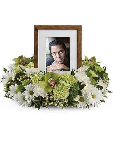 Photo & Urn Tributes